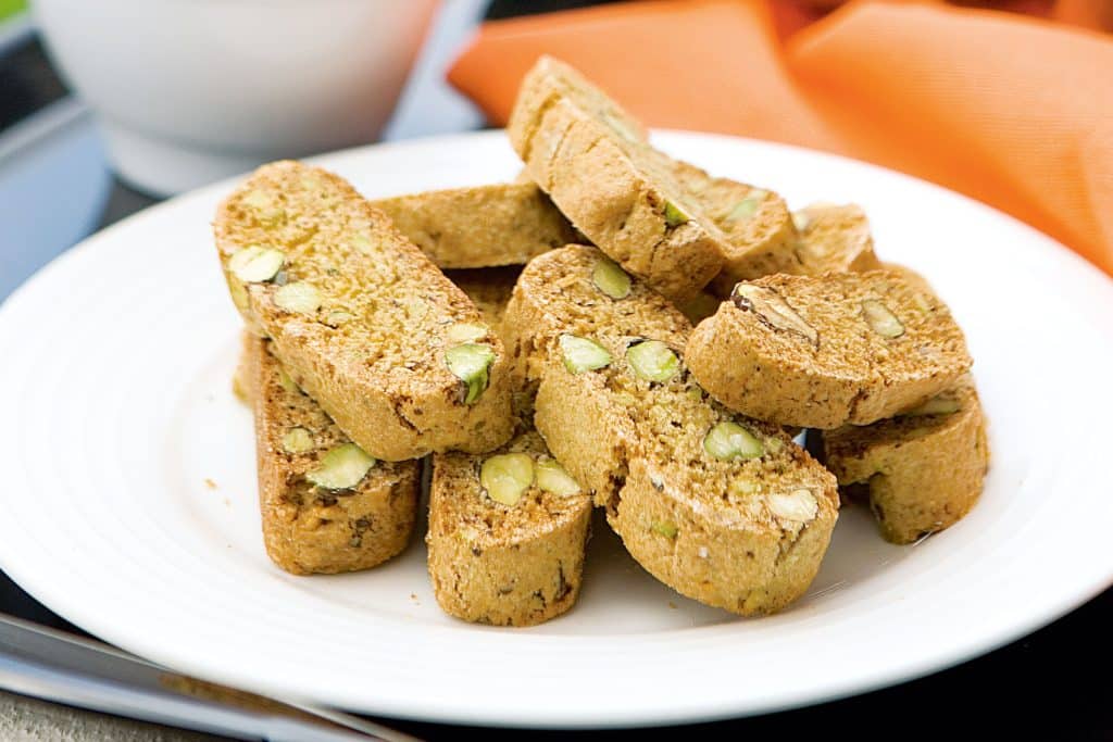 Pistachio Biscotti - Bornfertilelady