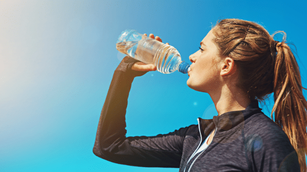 How To Get a Flat Stomach through drinking water - Bornfertilelady